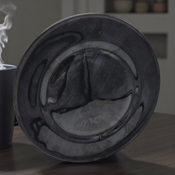 Vintage Black Amethyst Glass Round Plate 10.5" - Picture 1 of 4